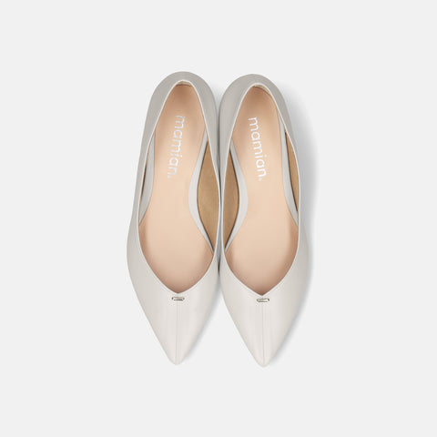 予約：メタルパーツ フラットシューズ（m17064）ホワイトグレー/mamian（マミアン）