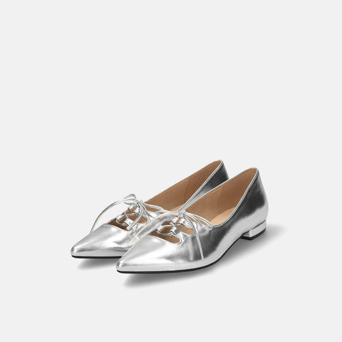 予約：レースアップ フラットシューズ（m17068）シルバー